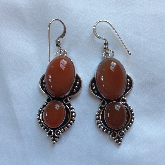 Jewelry - Vintage style carnelian silver earrings